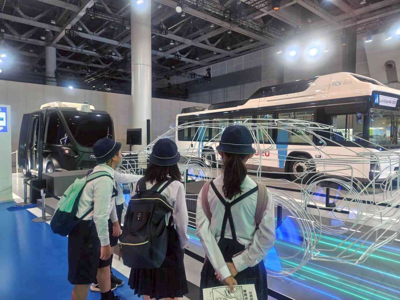 DE3B10F5-4EDA-4E03-8D55-14F217C369AF