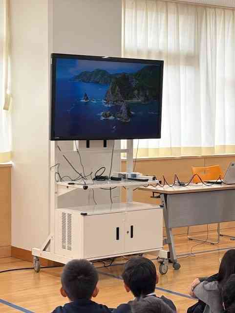 0610b7a3-8405-40c7-8a7e-02ecbc5102b6